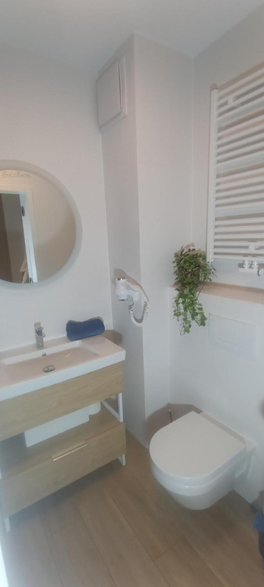 Belmare 327 Aqua Apartment